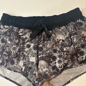 Lululemon Hotty Hot Black Floral Athletic Shorts Six 6